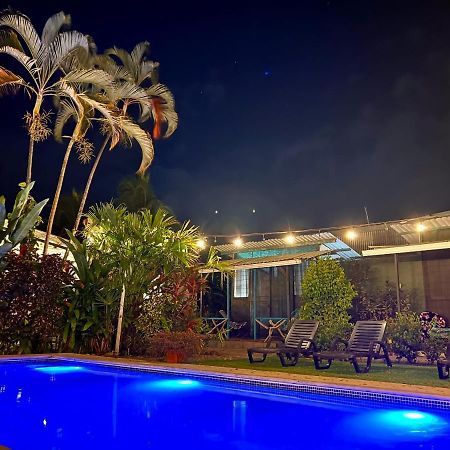Tucan Hotel Увита Екстериор снимка