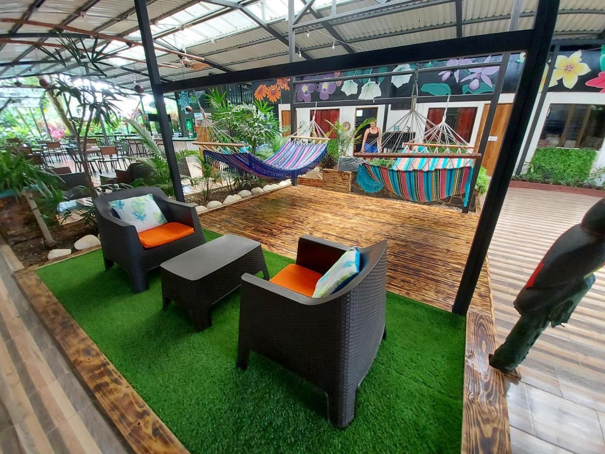 Tucan Hotel Увита Екстериор снимка