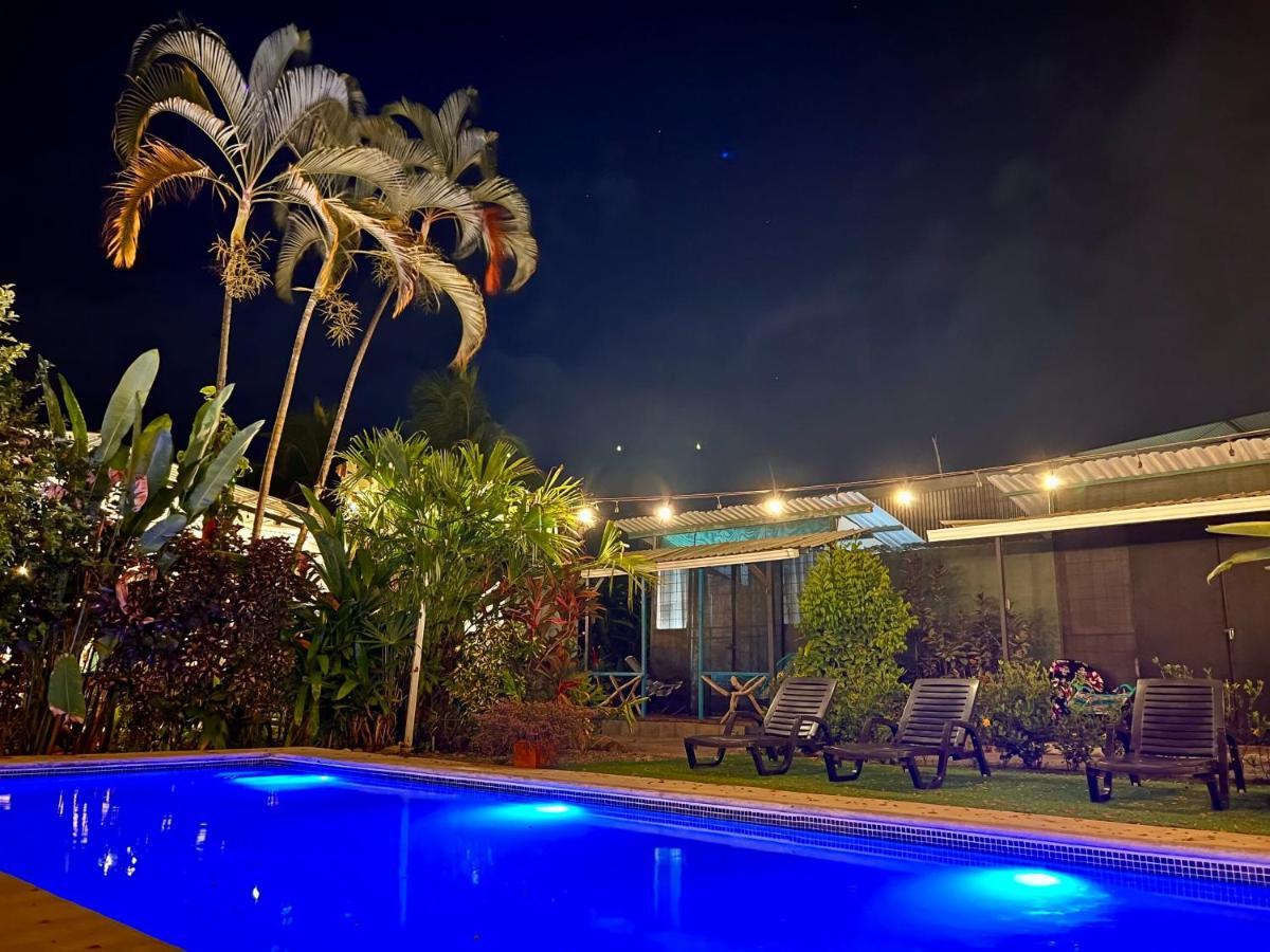 Tucan Hotel Увита Екстериор снимка