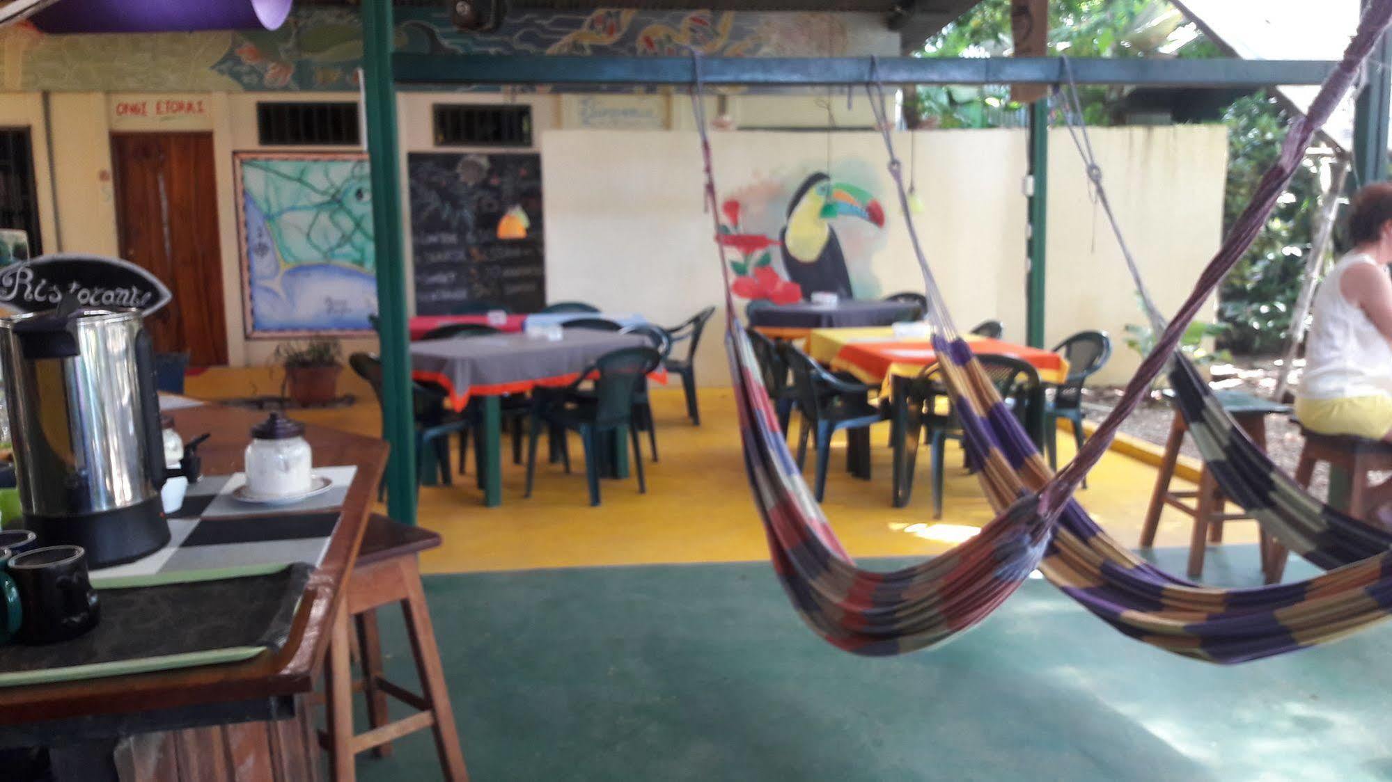 Tucan Hotel Увита Екстериор снимка